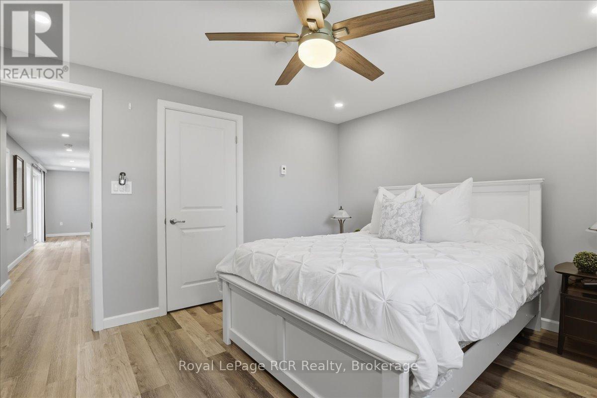 6442 Given Road, Minto, ON - Indoor Photo Showing Bedroom