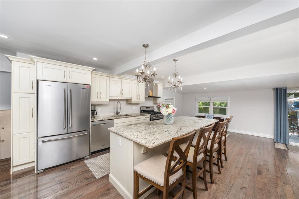 893 Cathcart Boulevard, Sarnia, ON