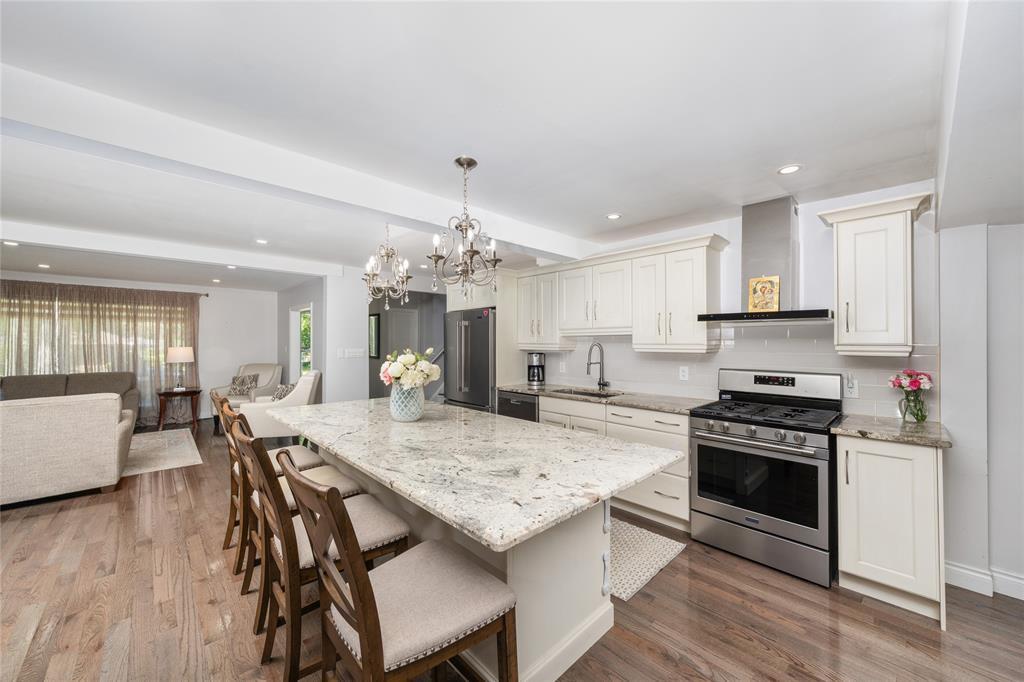 893 Cathcart Boulevard, Sarnia, ON