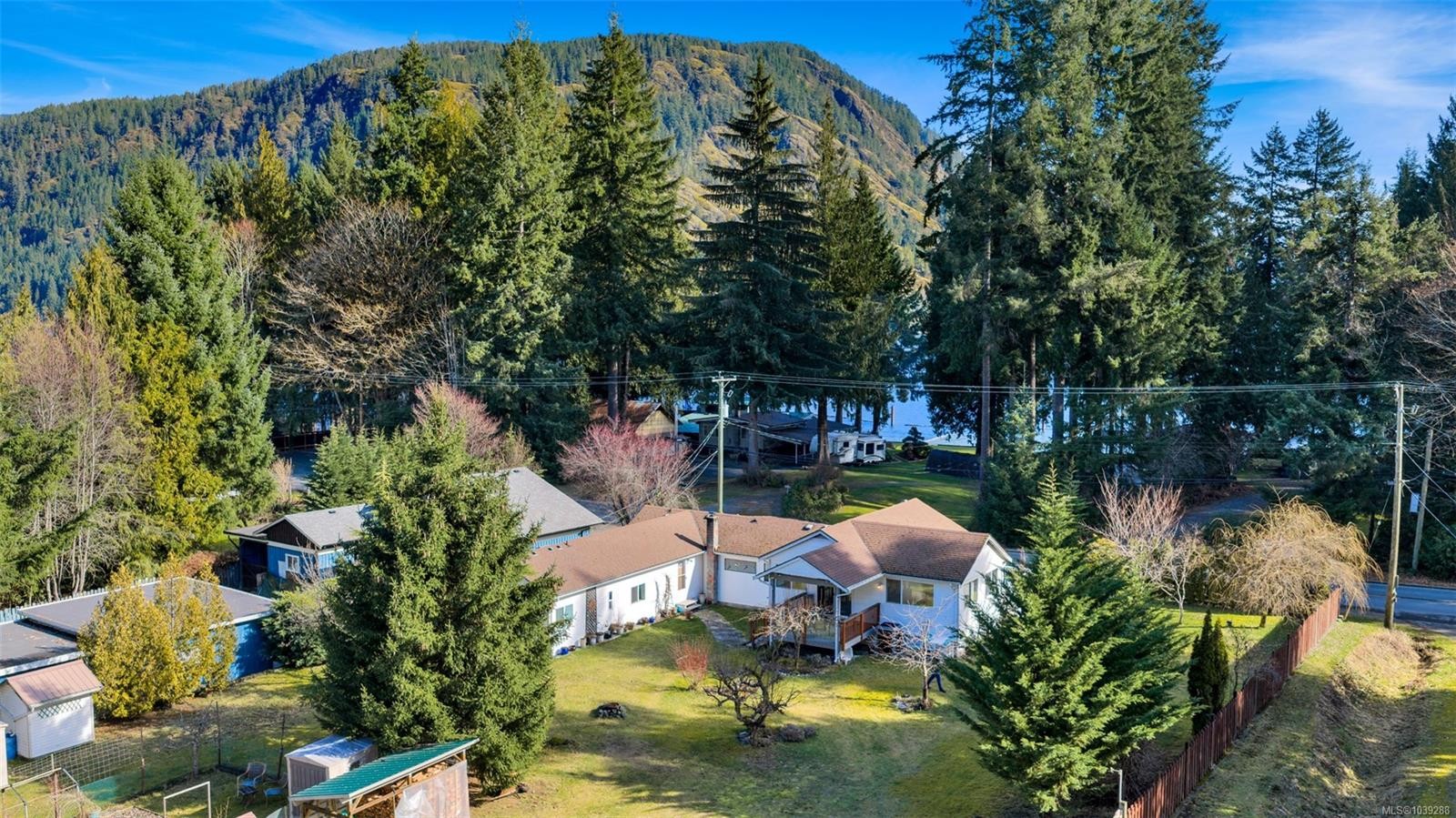 7220 Walton Rd, Honeymoon Bay, BC