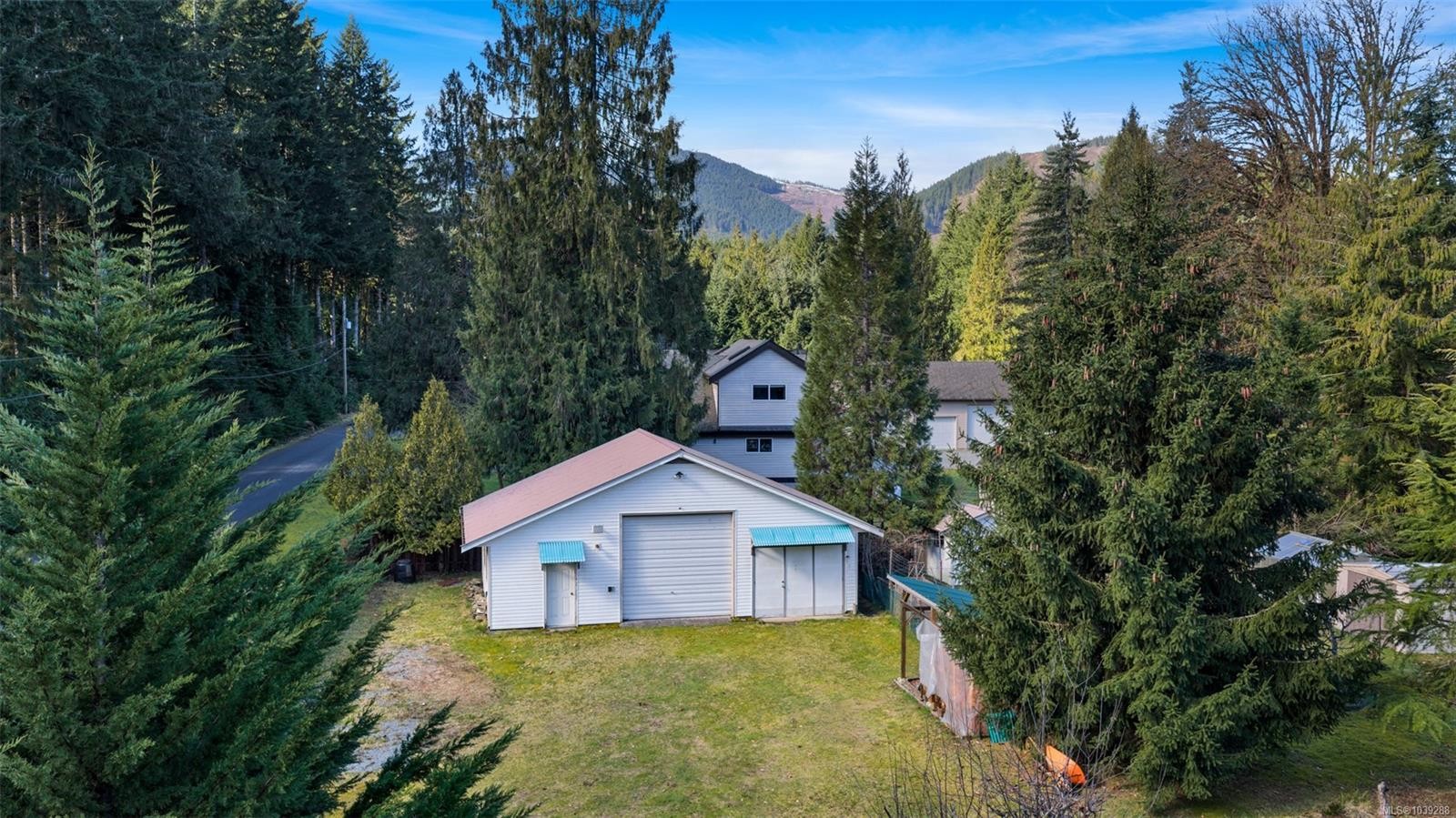 7220 Walton Rd, Honeymoon Bay, BC