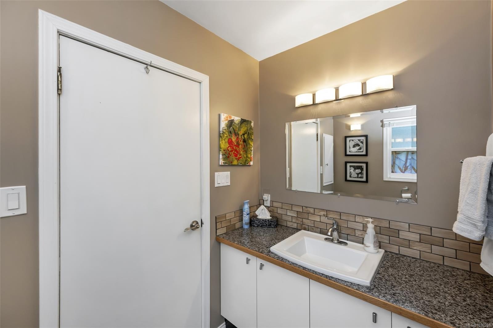 7220 Walton Rd, Honeymoon Bay, BC