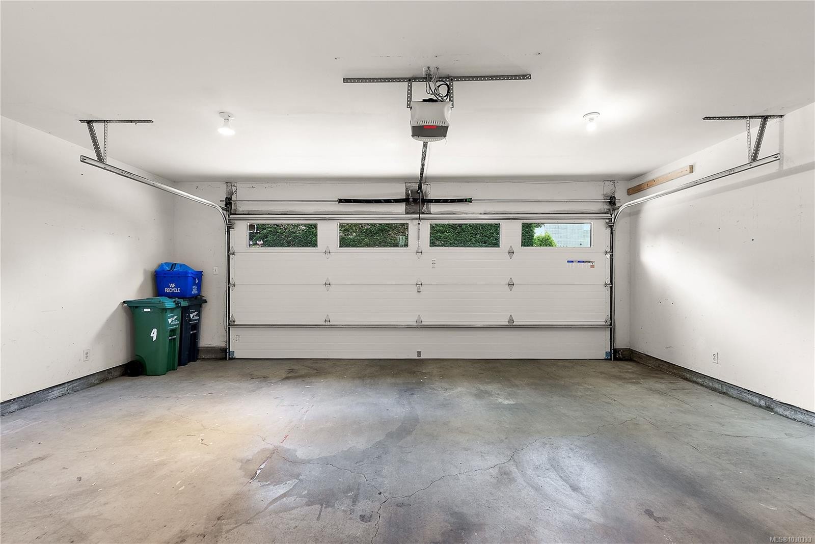 #4-108 Dallas Rd, Victoria, BC