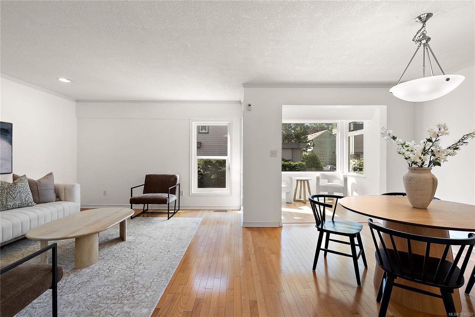 #4-108 Dallas Rd, Victoria, BC