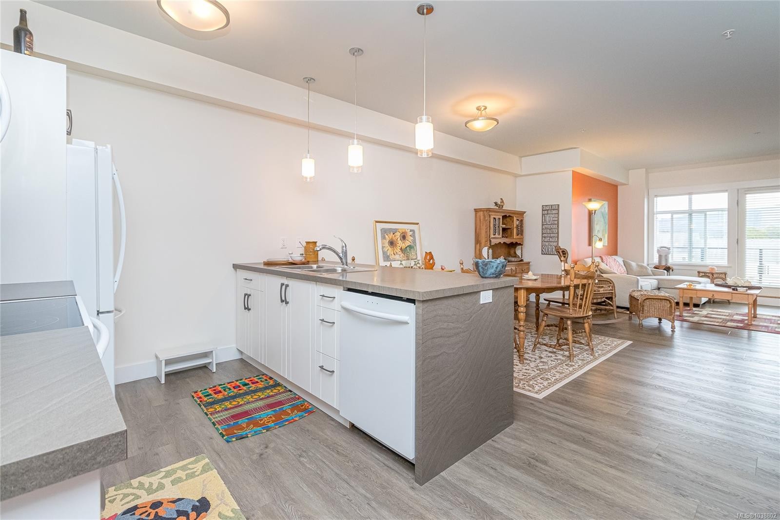 #303-5822 Garden St, Duncan, BC - Indoor Photo Showing Other Room