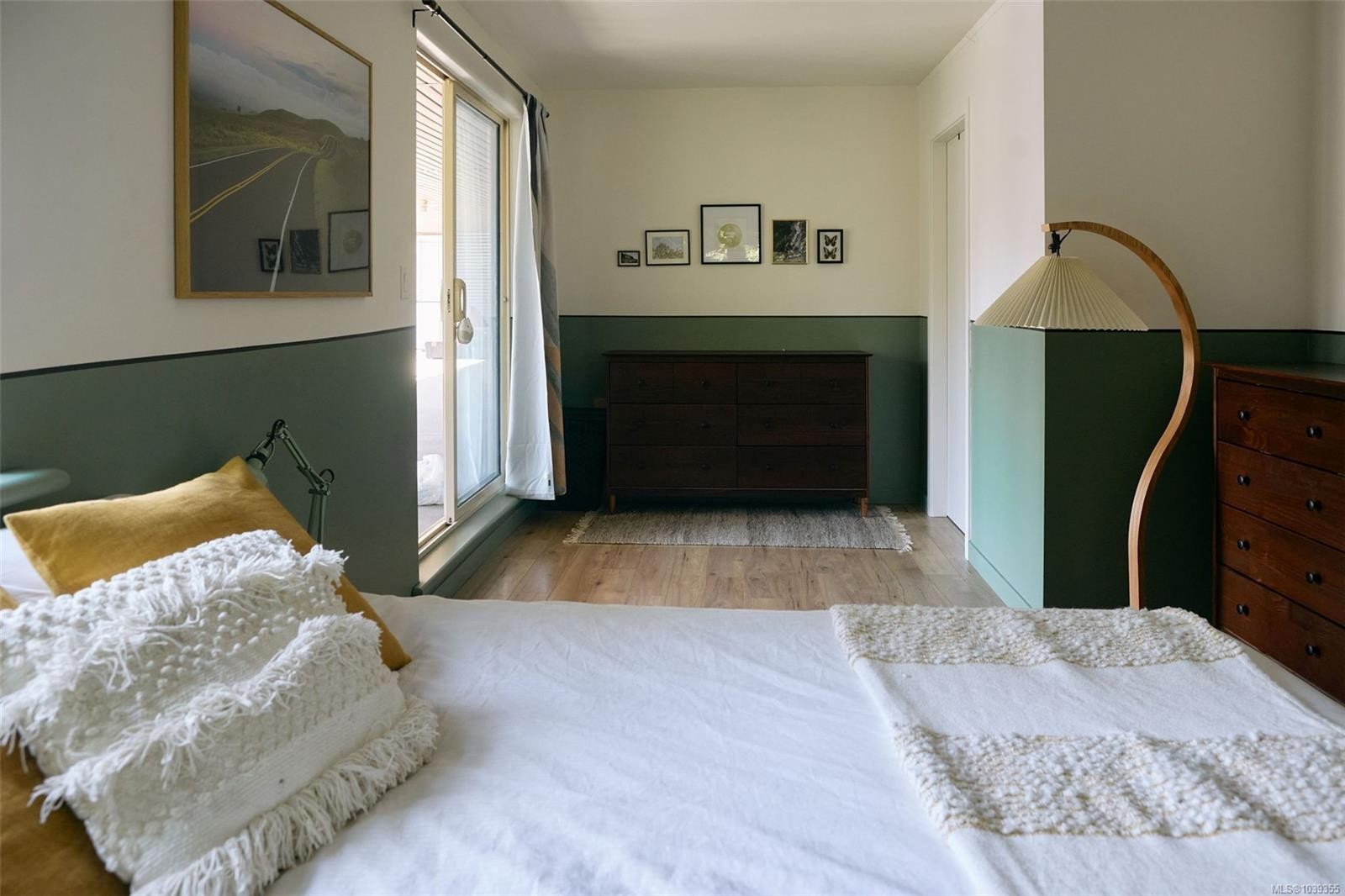 #3-407 William St, Victoria, BC