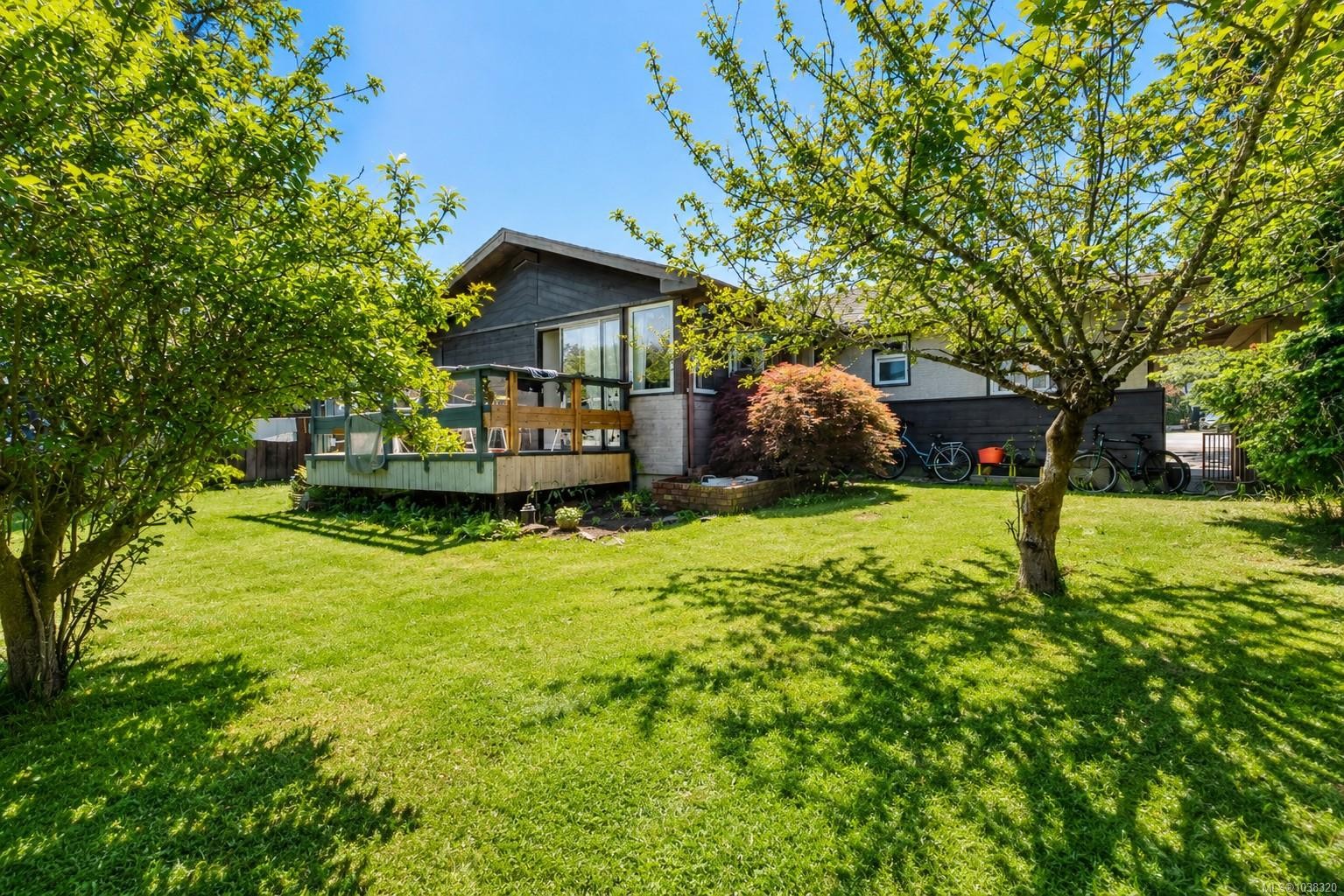 1736 Cedar Hill Cross Rd, Saanich, BC