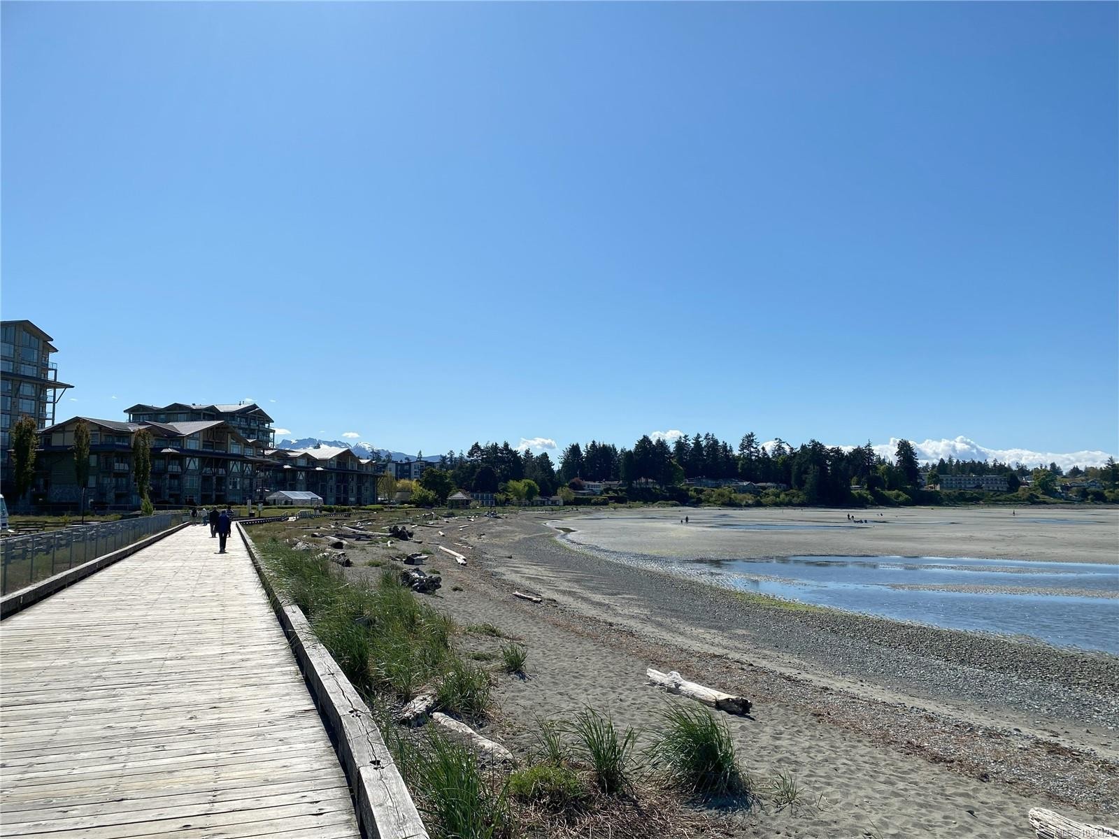 #38-150 Corfield St North, Parksville, BC