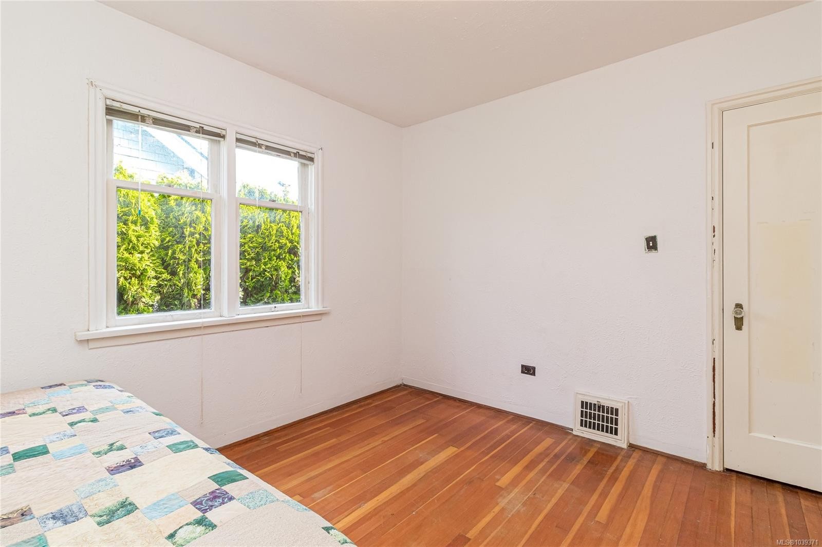 336 Irving Rd, Victoria, BC
