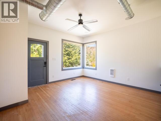 6896 Drake Street, Powell River, BC