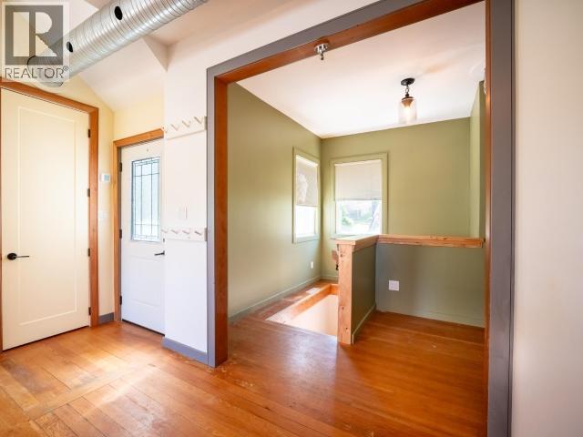6896 Drake Street, Powell River, BC