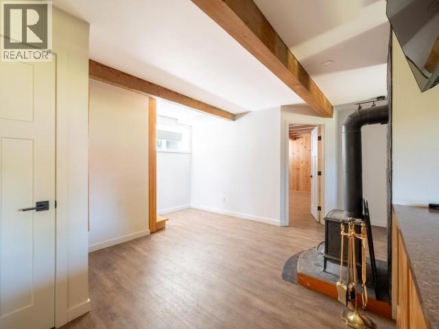 6896 Drake Street, Powell River, BC