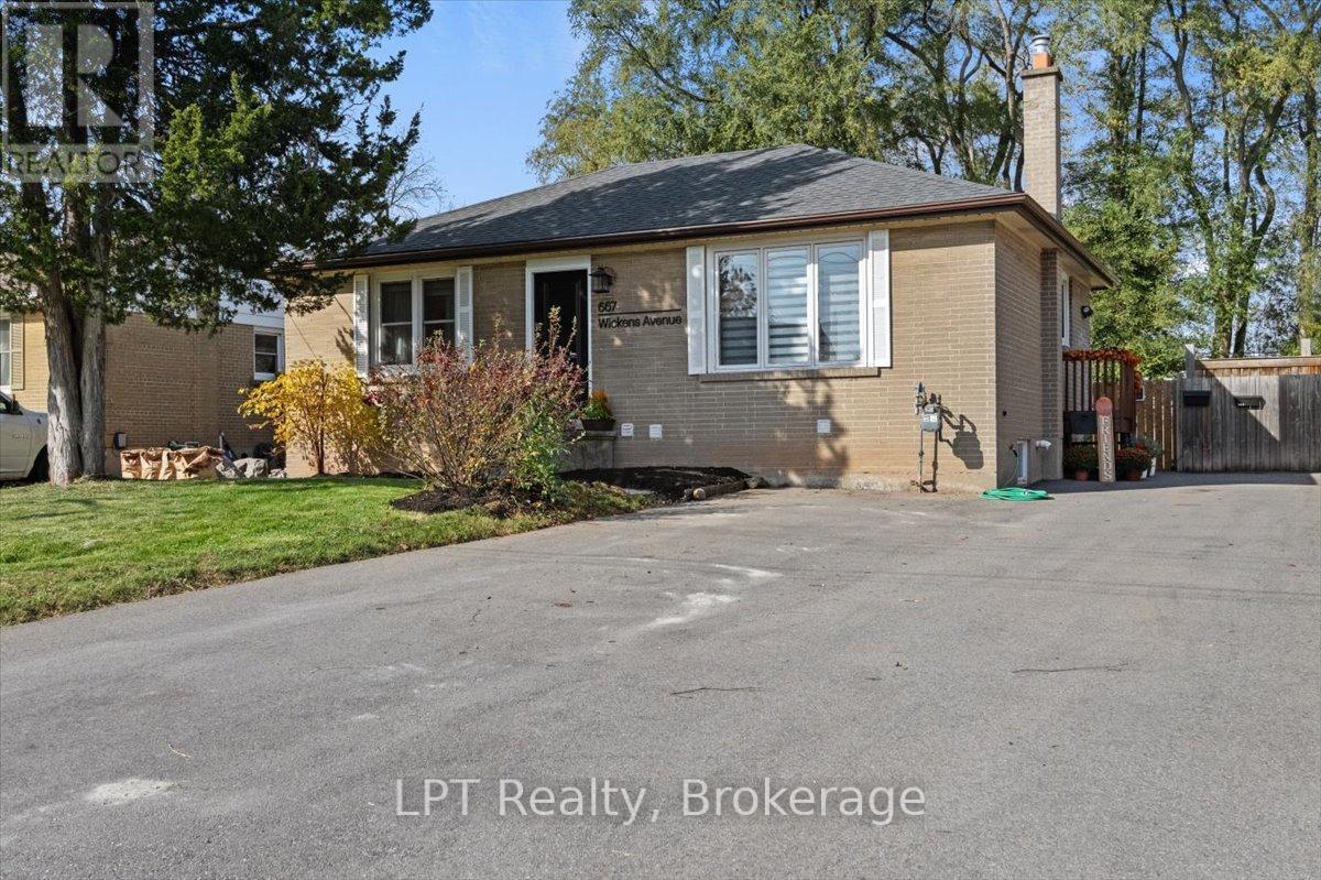 667 Wickens Avenue, Burlington (Lasalle), ON