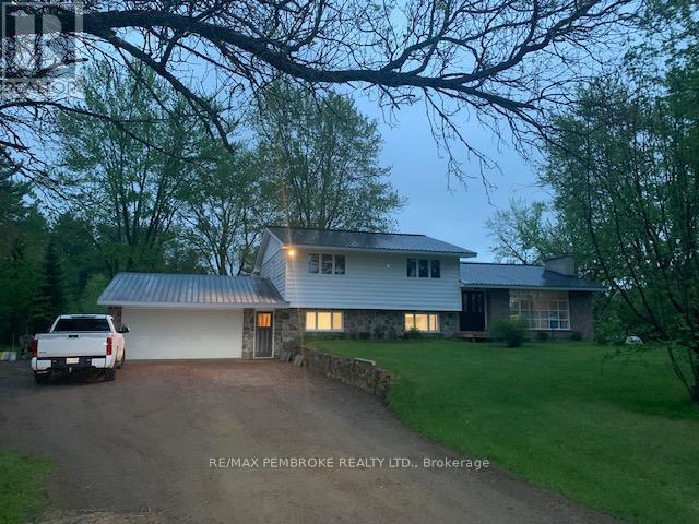410 Green Lake Road, North Algona Wilberforce, ON
