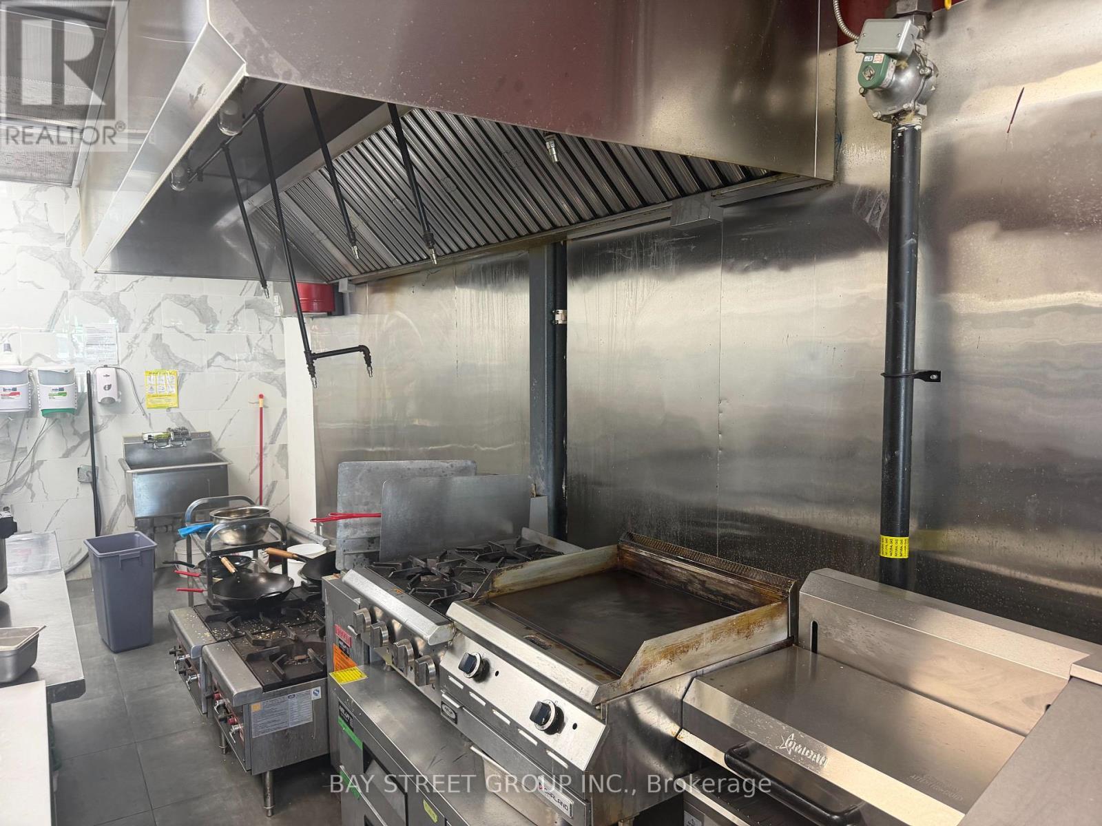 E107 - 3262 Midland Avenue, Toronto, ON