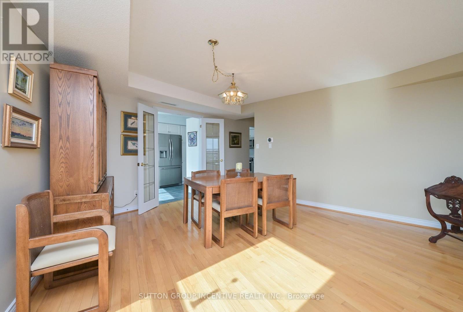 308 - 4 Briar Hill Heights, New Tecumseth, ON