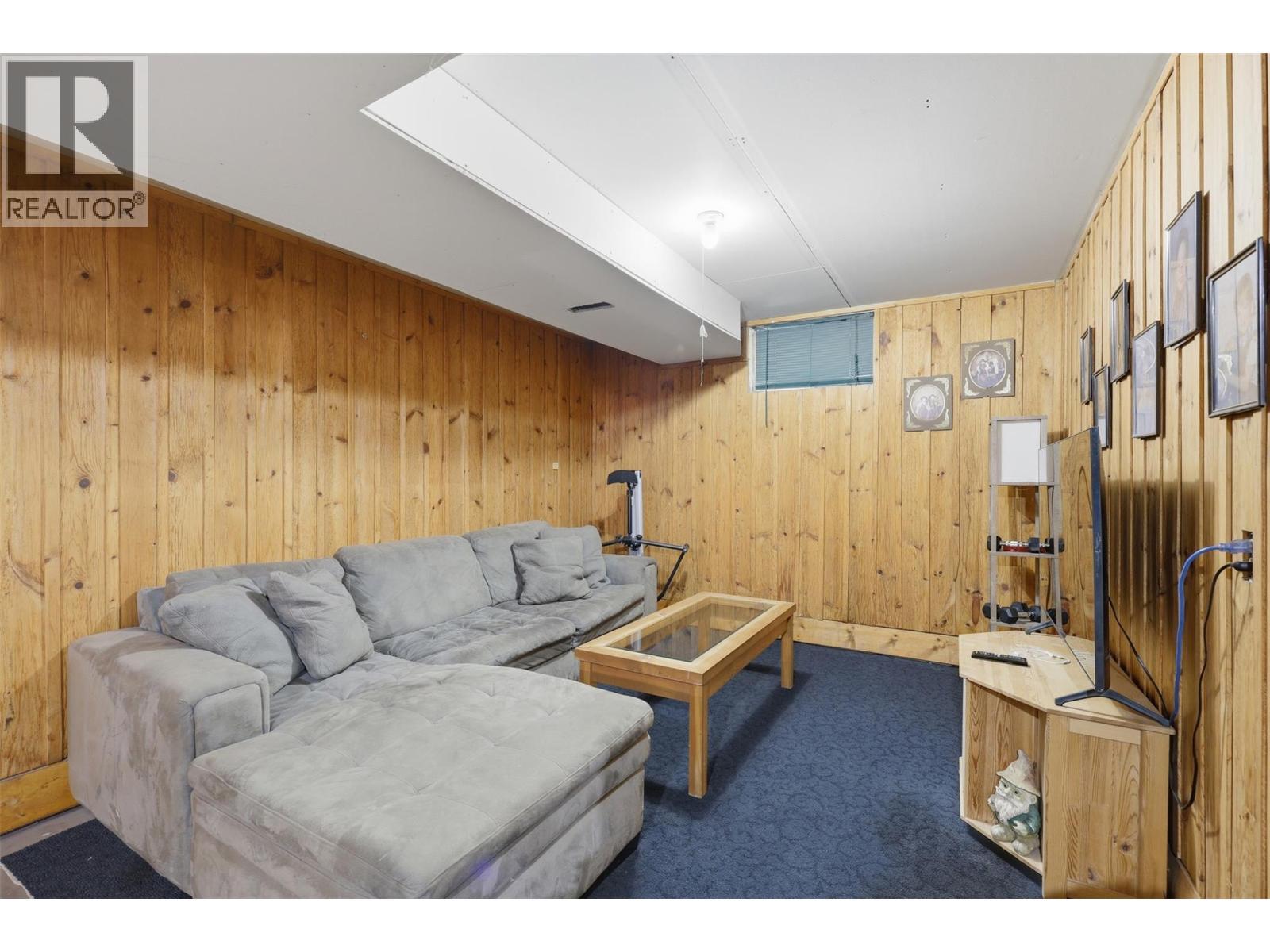 3191 Yellowhead Highway S, Barriere, BC