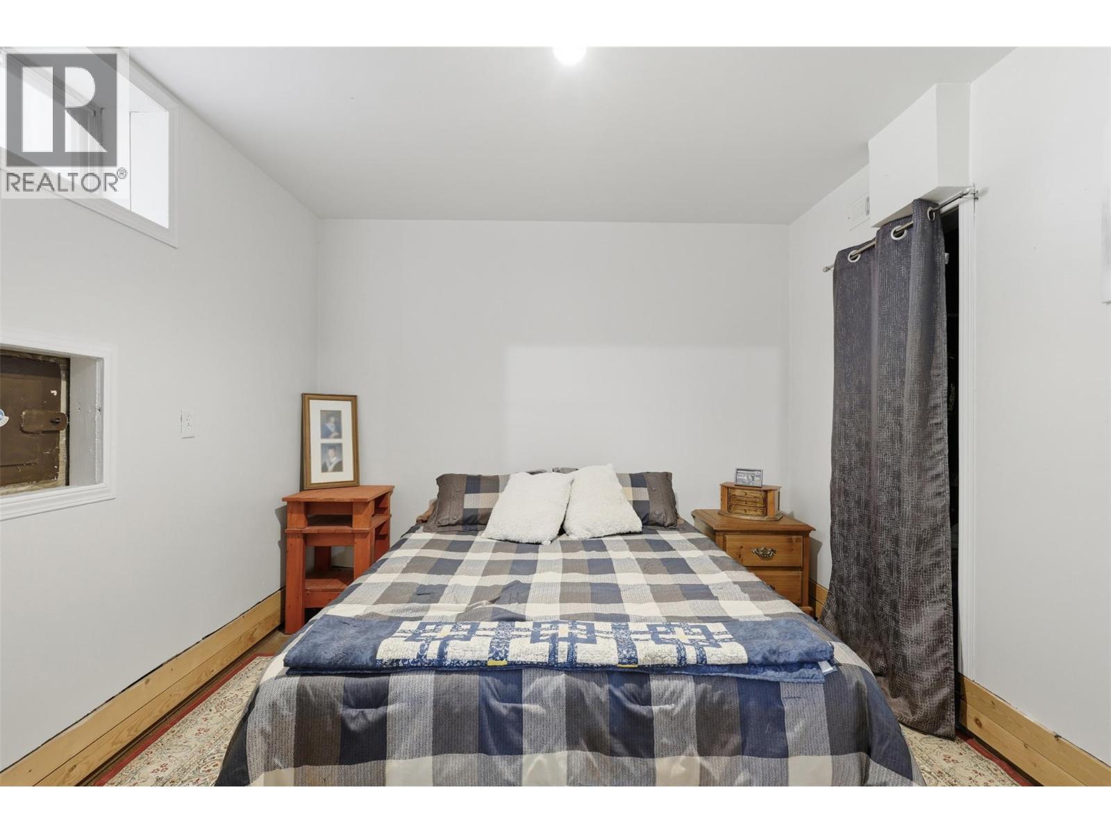 3191 Yellowhead Highway S, Barriere, BC