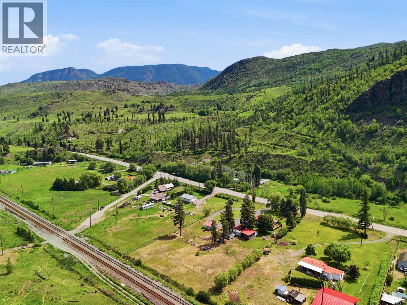 3191 Yellowhead Highway S, Barriere, BC