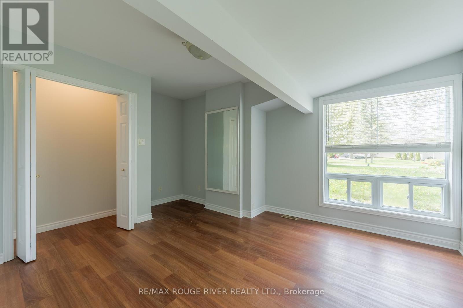 30 Edgewater Drive, Selwyn, ON