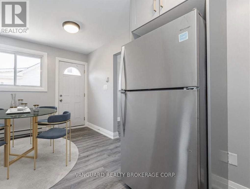 135 Pollock Avenue, Cambridge, ON
