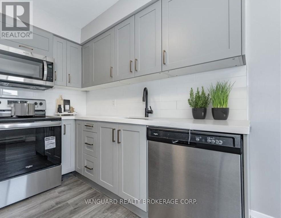 135 Pollock Avenue, Cambridge, ON