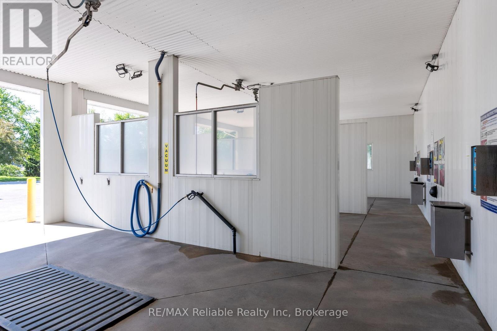 12 Huron Road, West Perth (Mitchell), ON