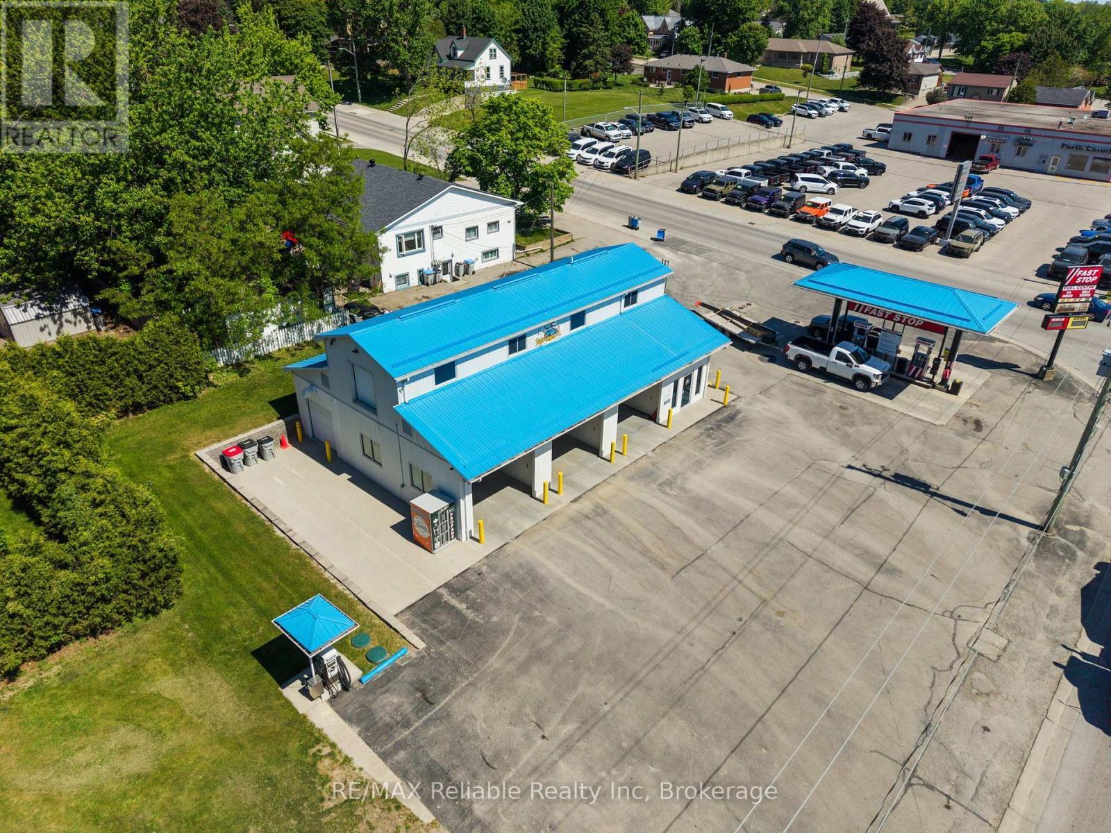 12 Huron Road, West Perth (Mitchell), ON