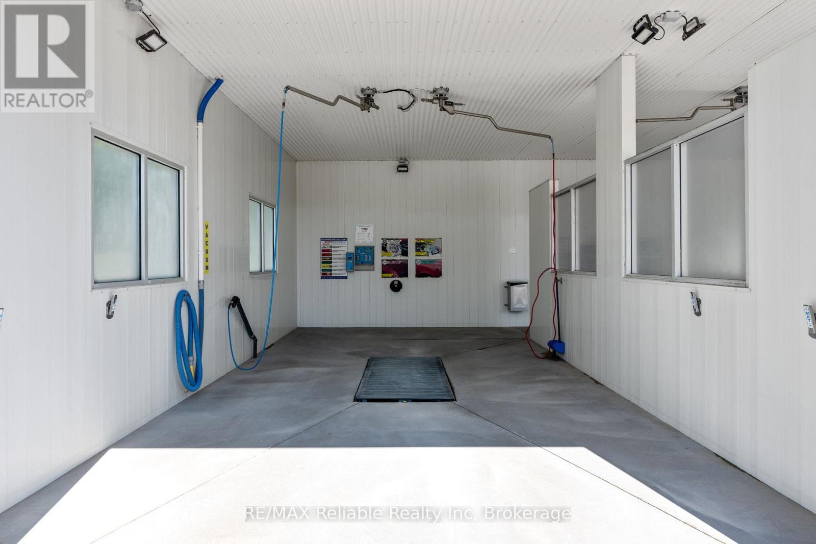 12 Huron Road, West Perth (Mitchell), ON