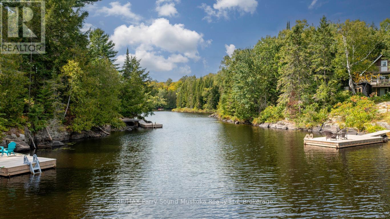 Enjoy meandering thru the inlets to the open lake - 252 Dunchurch Estates Road, Whitestone (Hagerman), ON