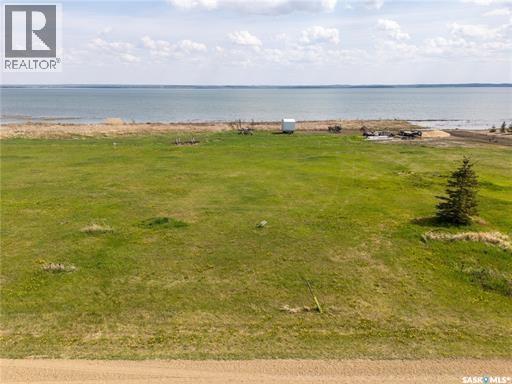 700 Lakeshore Drive, Meota, SK