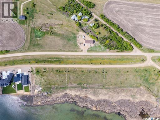 700 Lakeshore Drive, Meota, SK