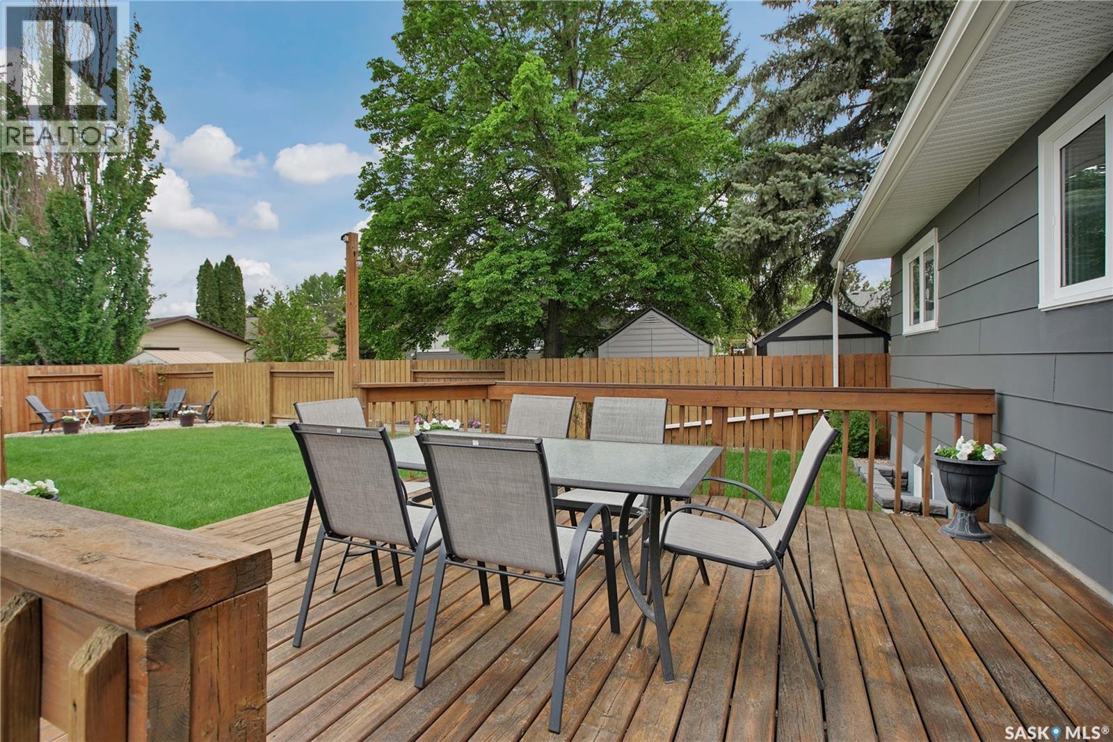 231 Roborecki Crescent, Saskatoon, SK