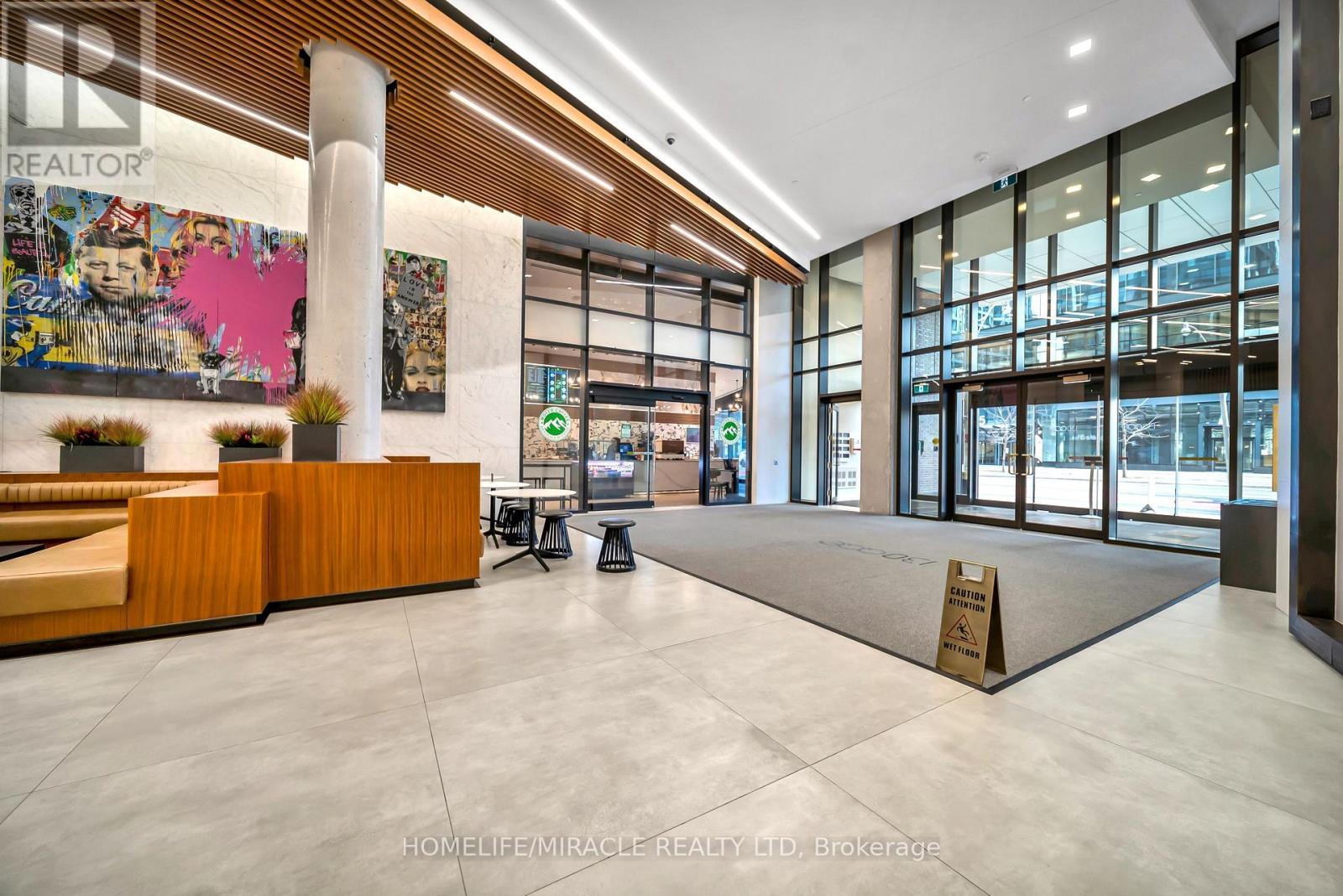 721 - 130 Queens Quay E, Toronto, ON