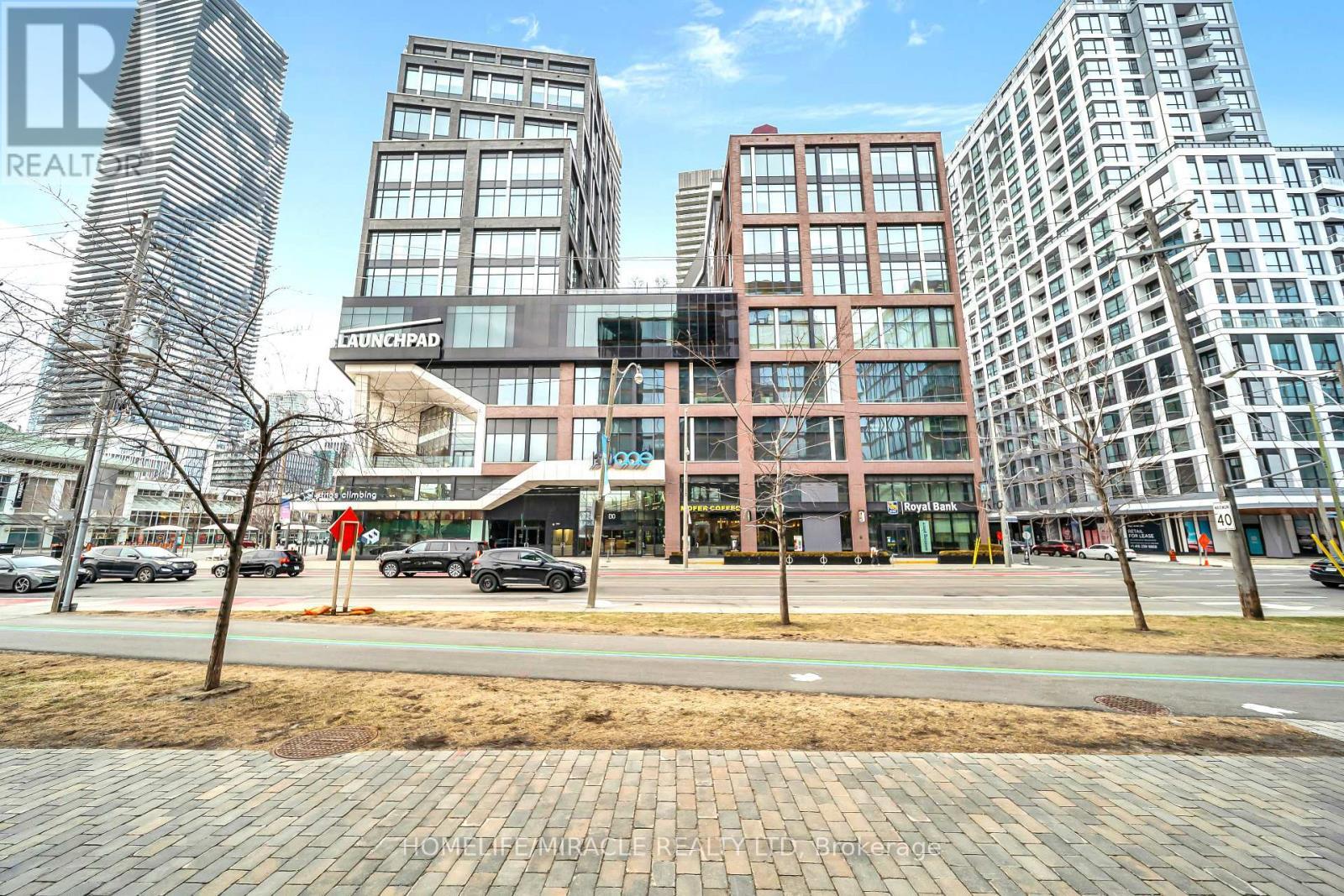 721 - 130 Queens Quay E, Toronto, ON