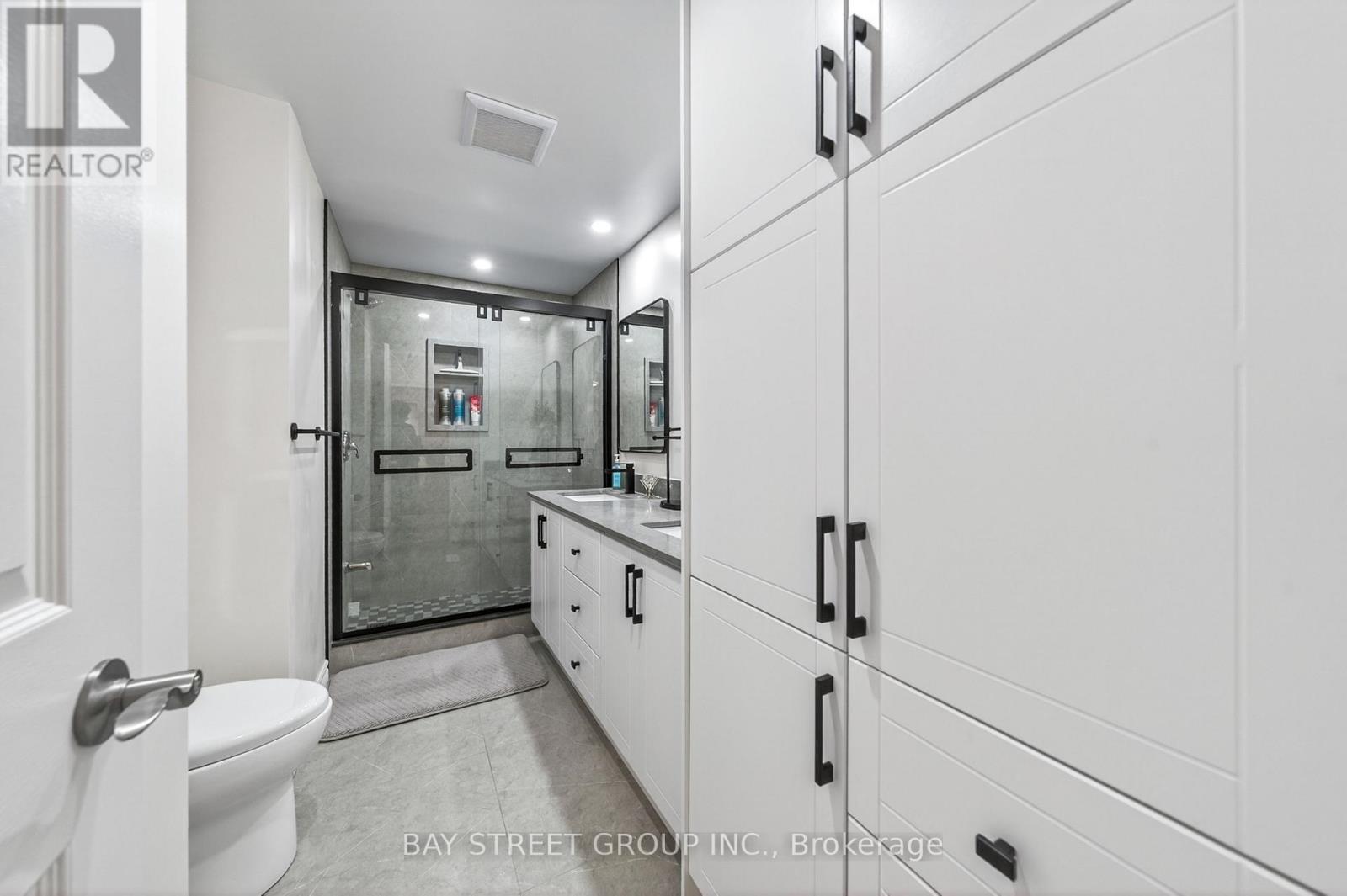 145 Sandyhook Square, Toronto, ON