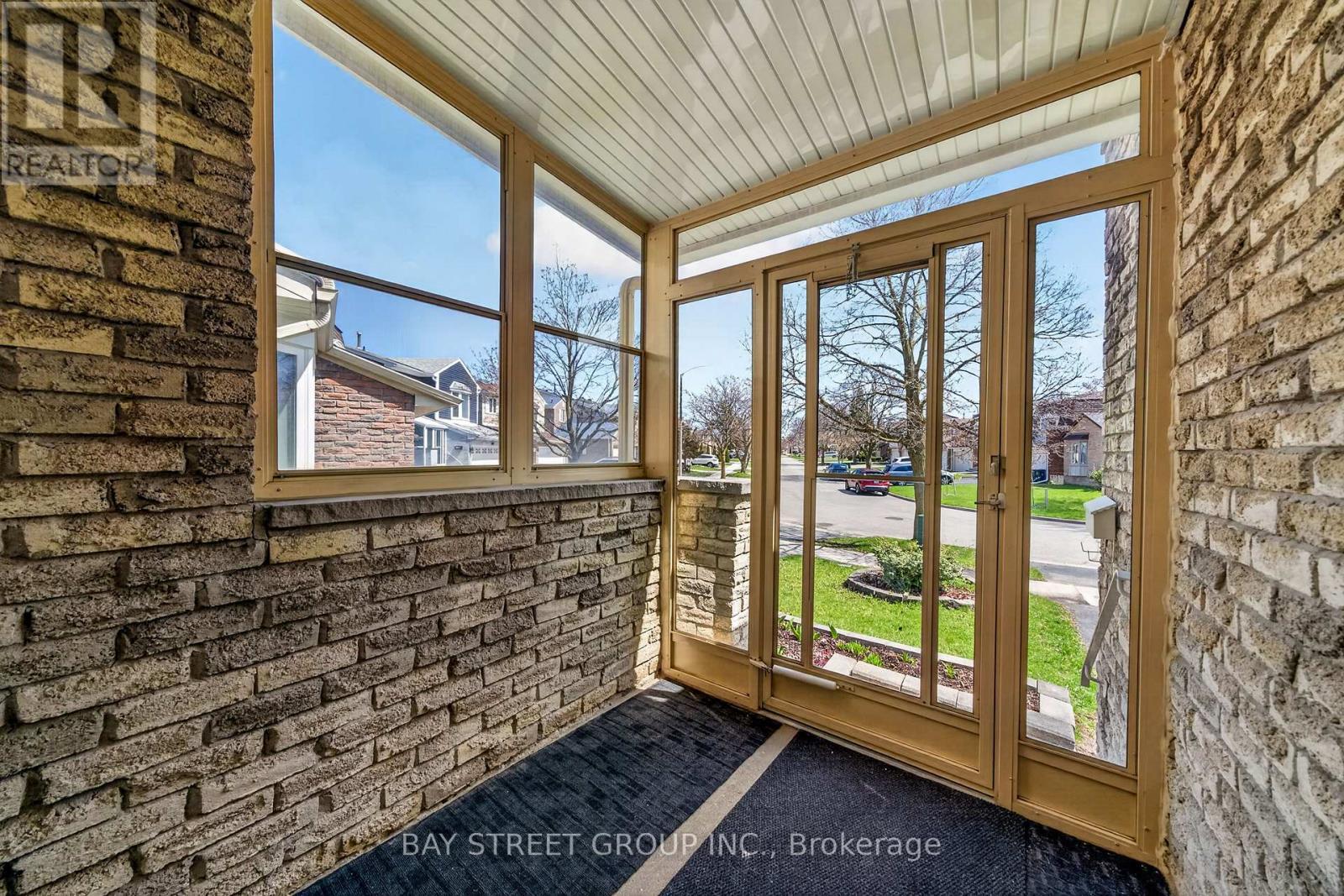 145 Sandyhook Square, Toronto, ON