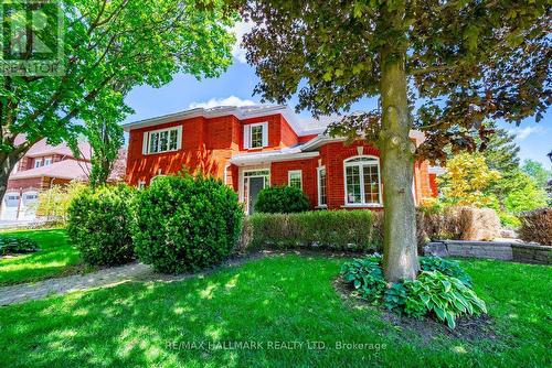 160 PARK DRIVE  Whitchurch-Stouffville, ON L4A 1J6