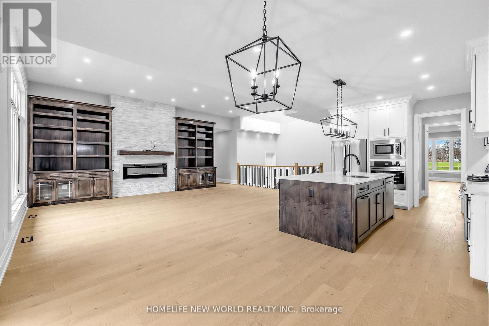 225 Sunnybrae Avenue, Innisfil, ON