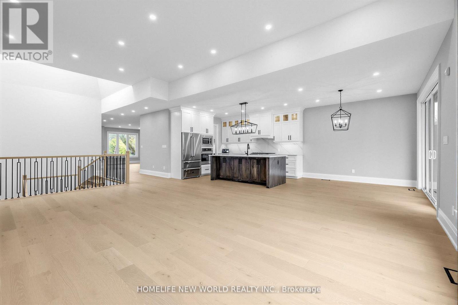 225 Sunnybrae Avenue, Innisfil, ON