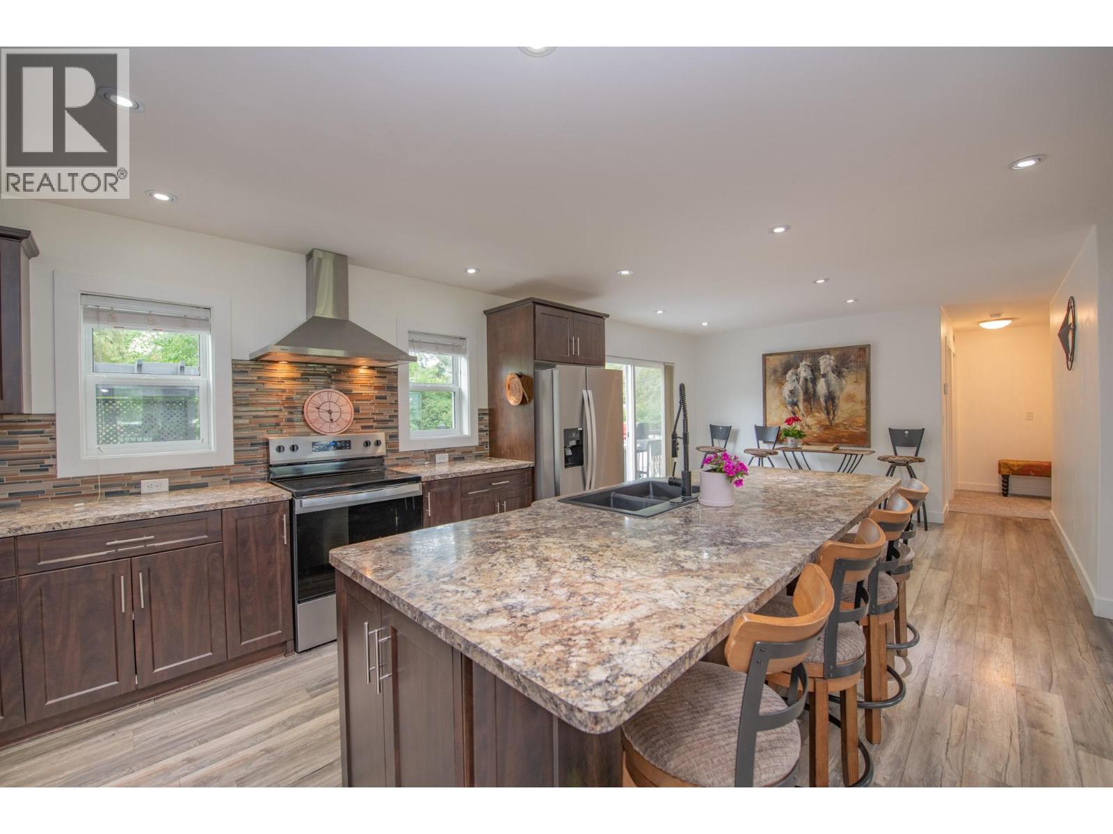272 Lumby Mabel Lake Road, Lumby, BC
