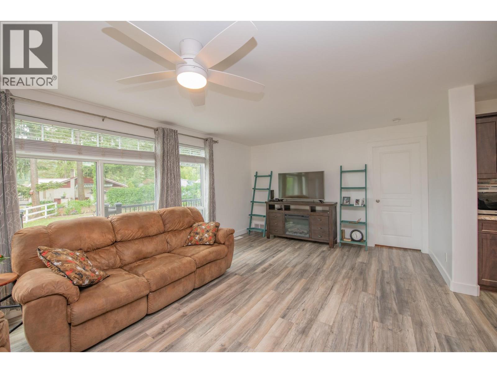 272 Lumby Mabel Lake Road, Lumby, BC
