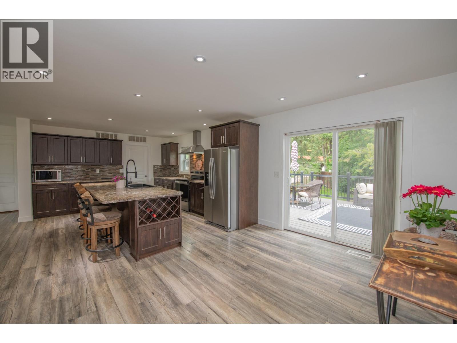 272 Lumby Mabel Lake Road, Lumby, BC