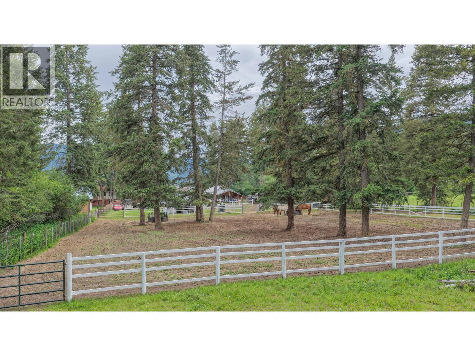 272 Lumby Mabel Lake Road, Lumby, BC