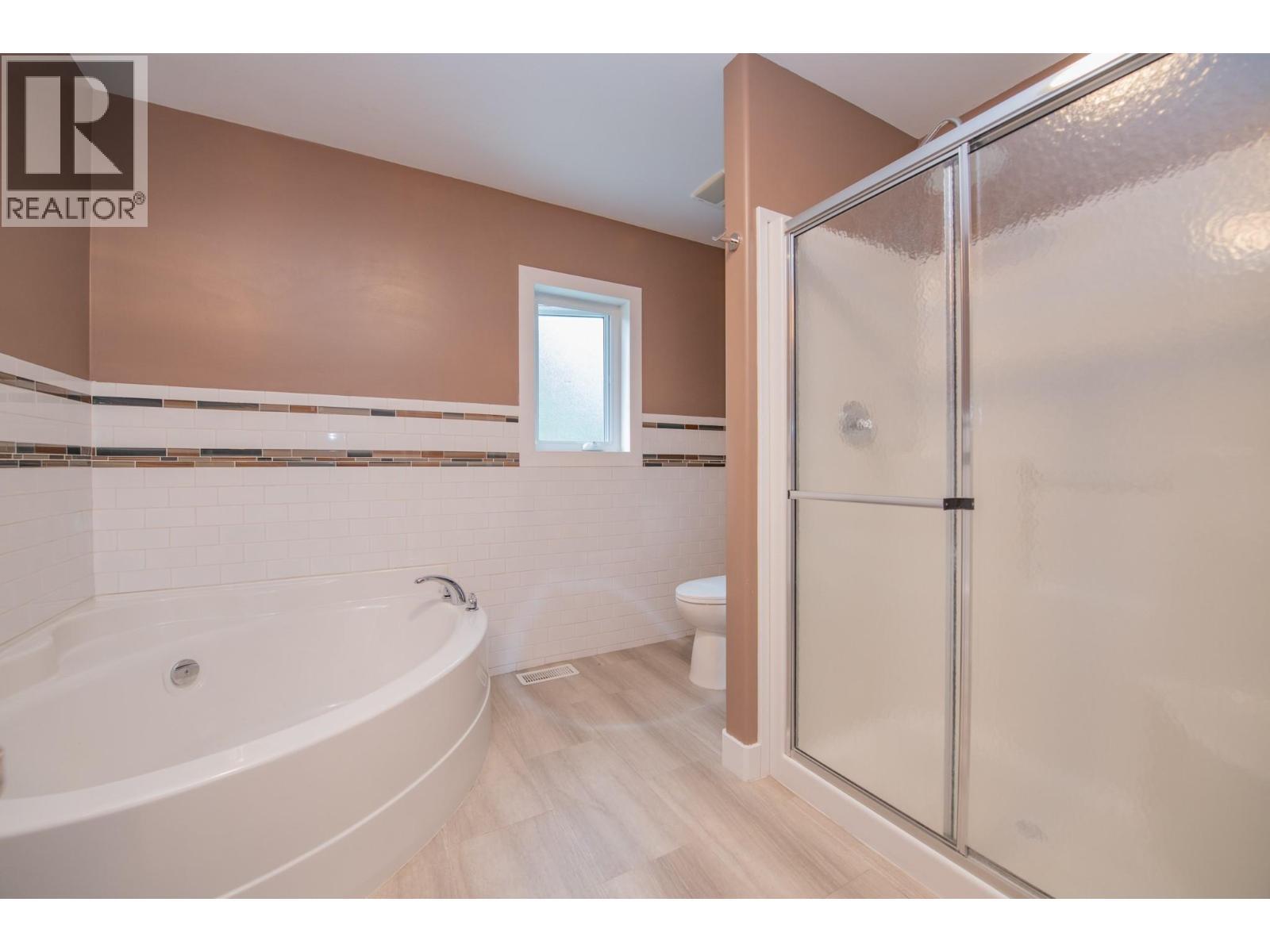 272 Lumby Mabel Lake Road, Lumby, BC