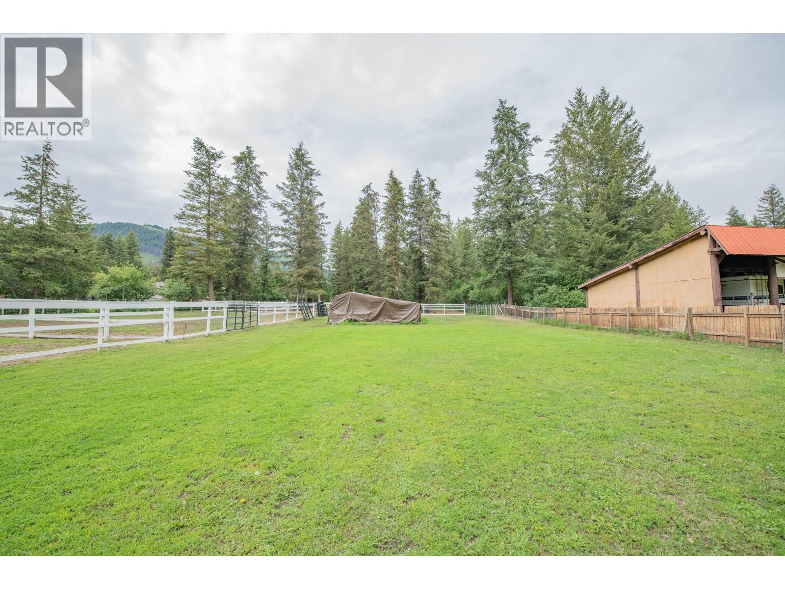 272 Lumby Mabel Lake Road, Lumby, BC