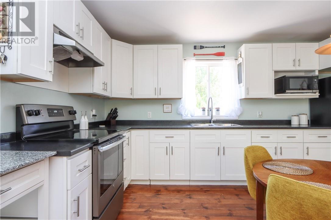 590 Ice Lake Drive, Gore Bay, ON