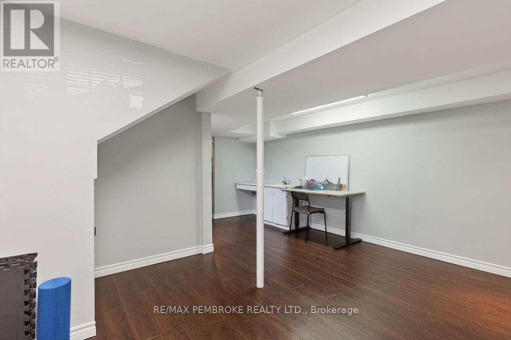 466 Gourley Avenue, Pembroke, ON