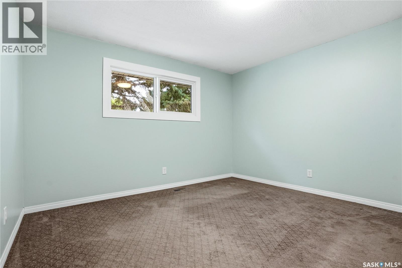 424 Dalhousie Crescent, Saskatoon, SK