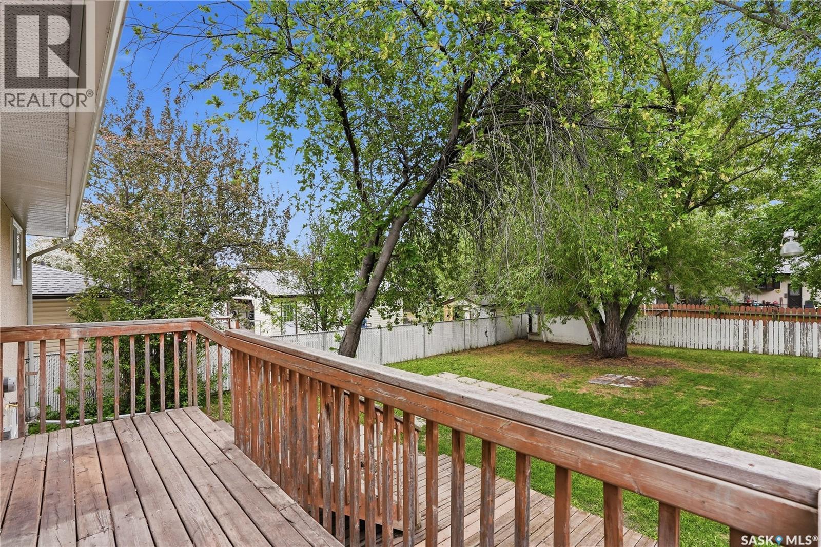 424 Dalhousie Crescent, Saskatoon, SK